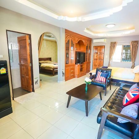 Marin House Pattaya Apartment Exterior photo